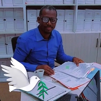 <span class="user_name">Boubacar  Sow</span><img data-bs-toggle="tooltip" title="Vérifié" src="https://coalition-jub-jubal-jubanti.com/application/modules/User/externals/images/verify-icon.png" alt="" class="verified_icon" width="14px">